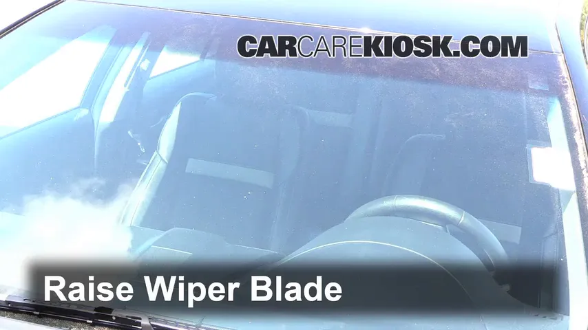 2012 Toyota Camry LE 2.5L 4 Cyl. Windshield Wiper Blade (Front)